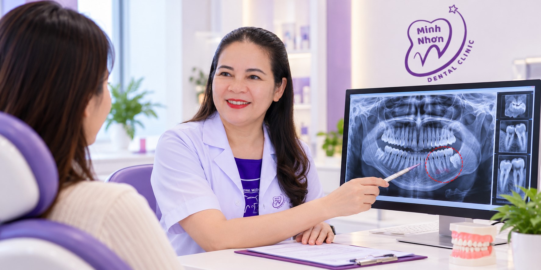 Bác sĩ đánh giá phim X-quang răng lung lay có giữ lại được không
